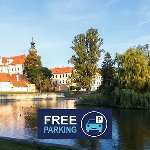 Adalbert Ecohotel 3*, Praga Repubblica Ceca